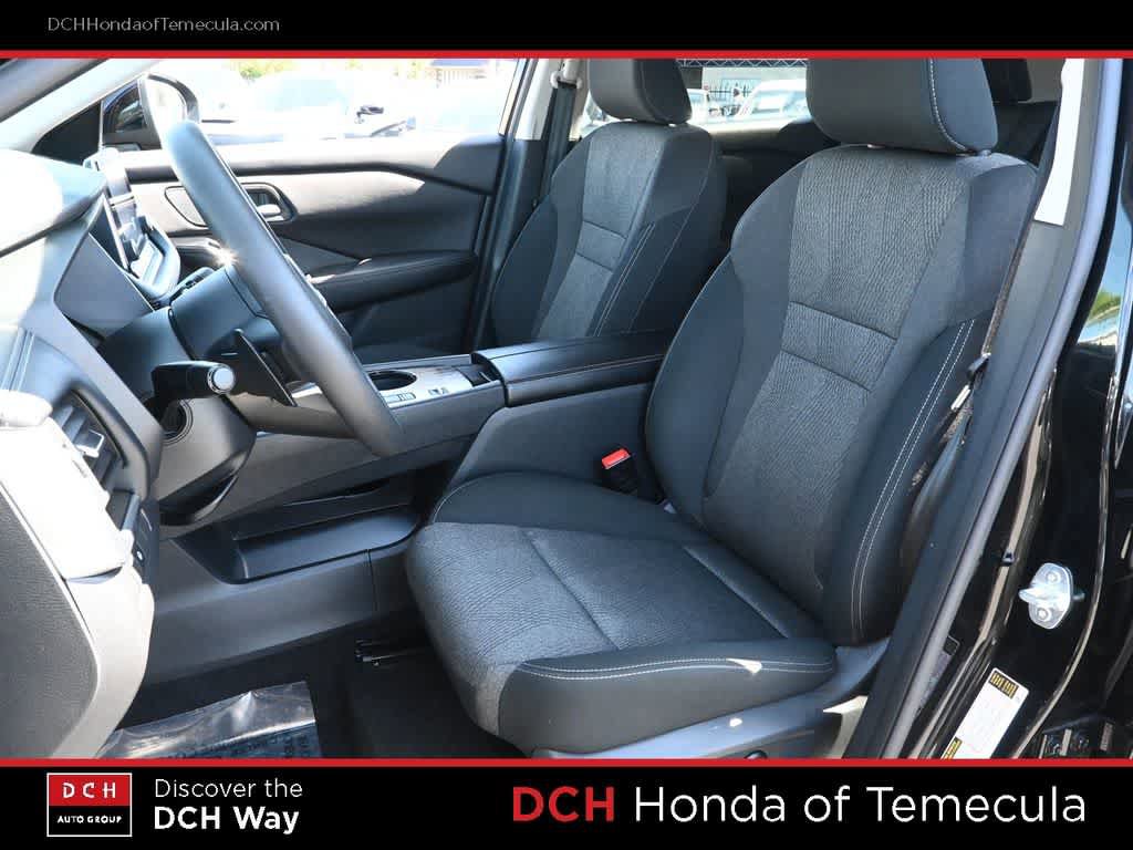 Used 2024 Nissan Rogue SV FWD image 19