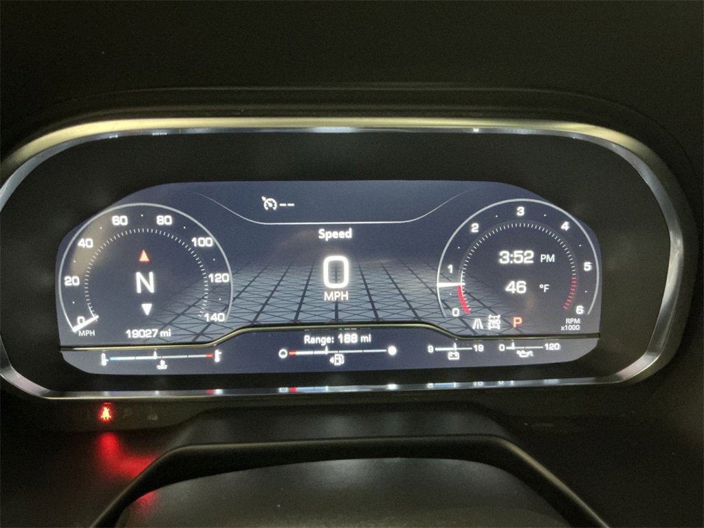 Used 2024 GMC Yukon SLT w/ Max Trailering Package image 25