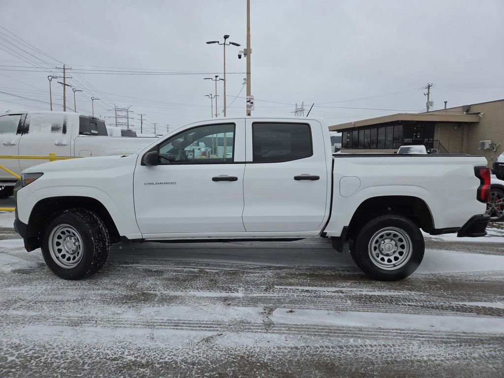 Used 2023 Chevrolet Colorado W/T image 10