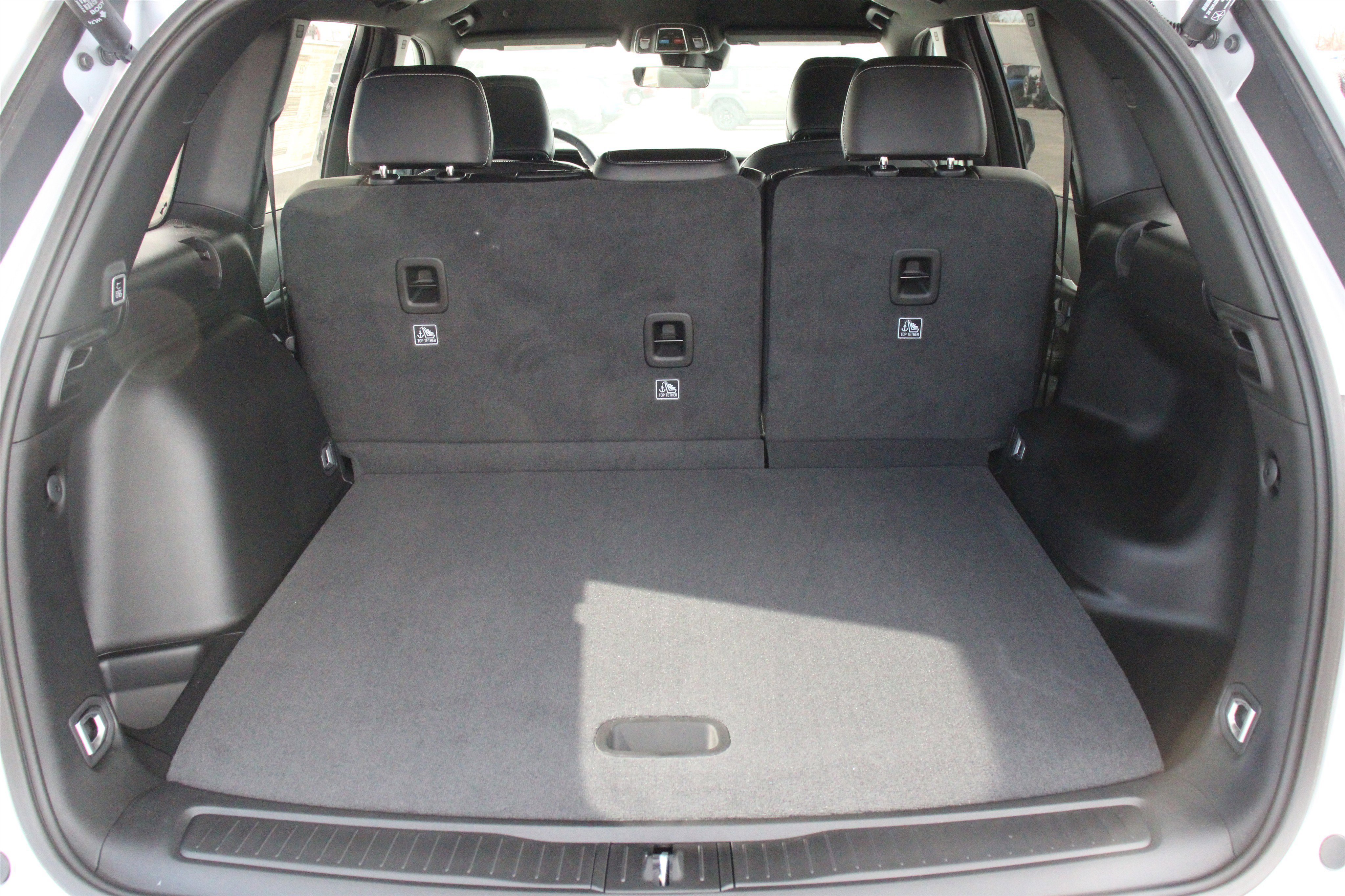 New 2026 Jeep Grand Cherokee Altitude image 25