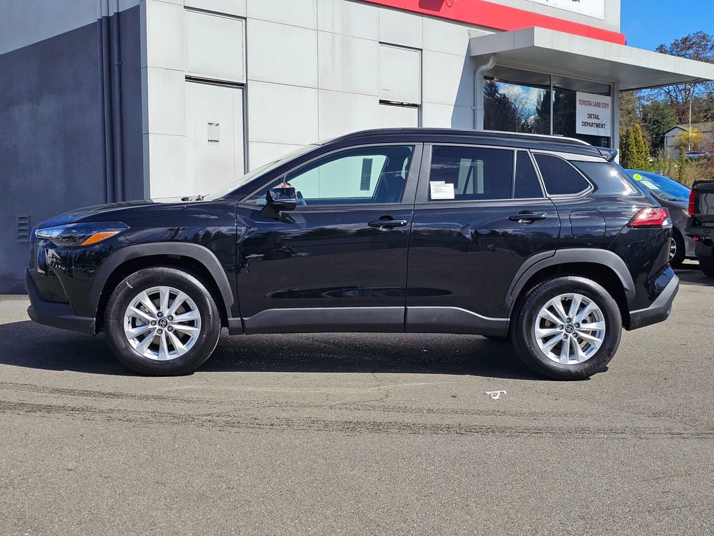 New 2026 Toyota Corolla Cross LE image 4