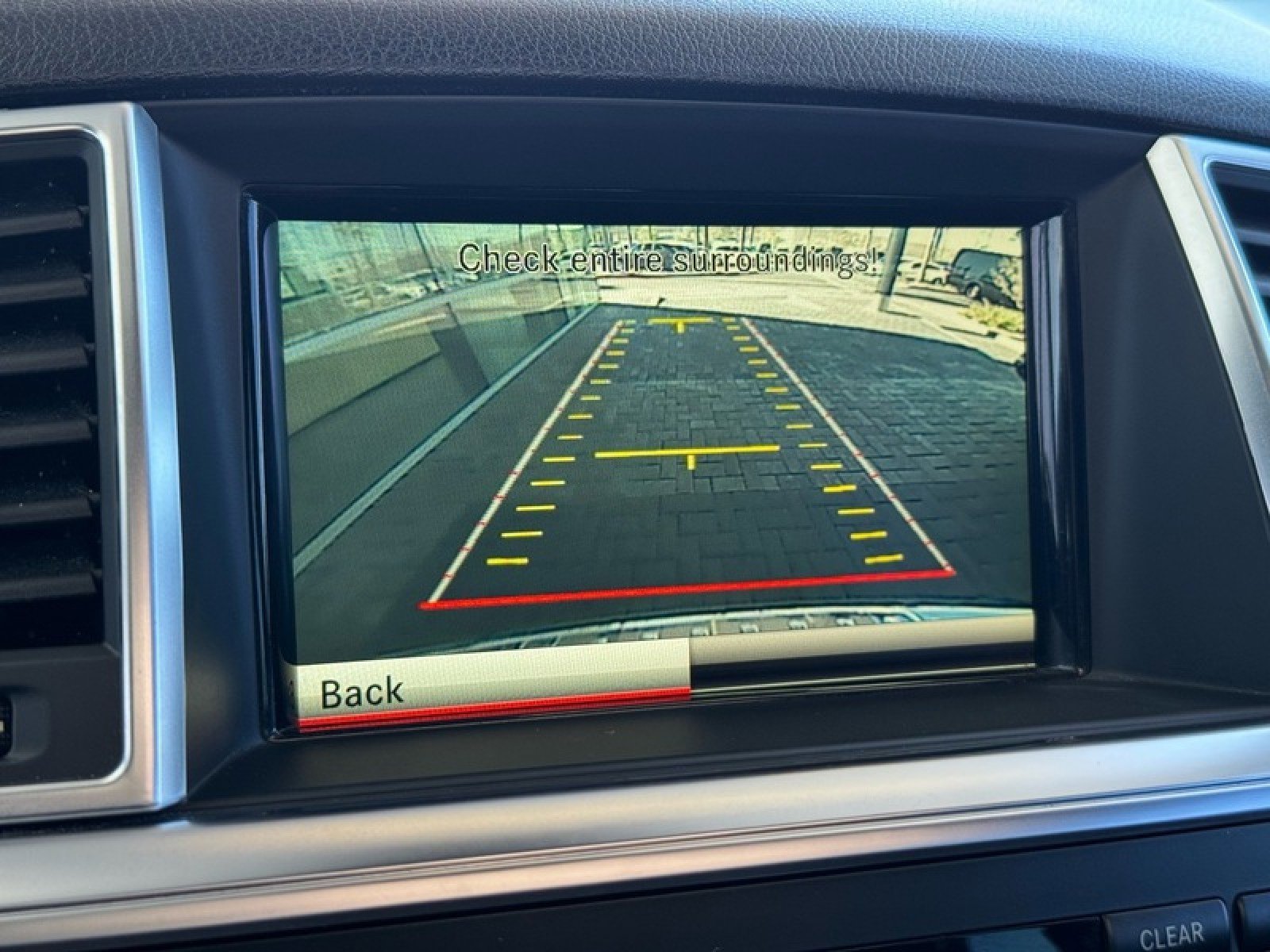 Used 2015 Mercedes-Benz ML 350 4MATIC image 31