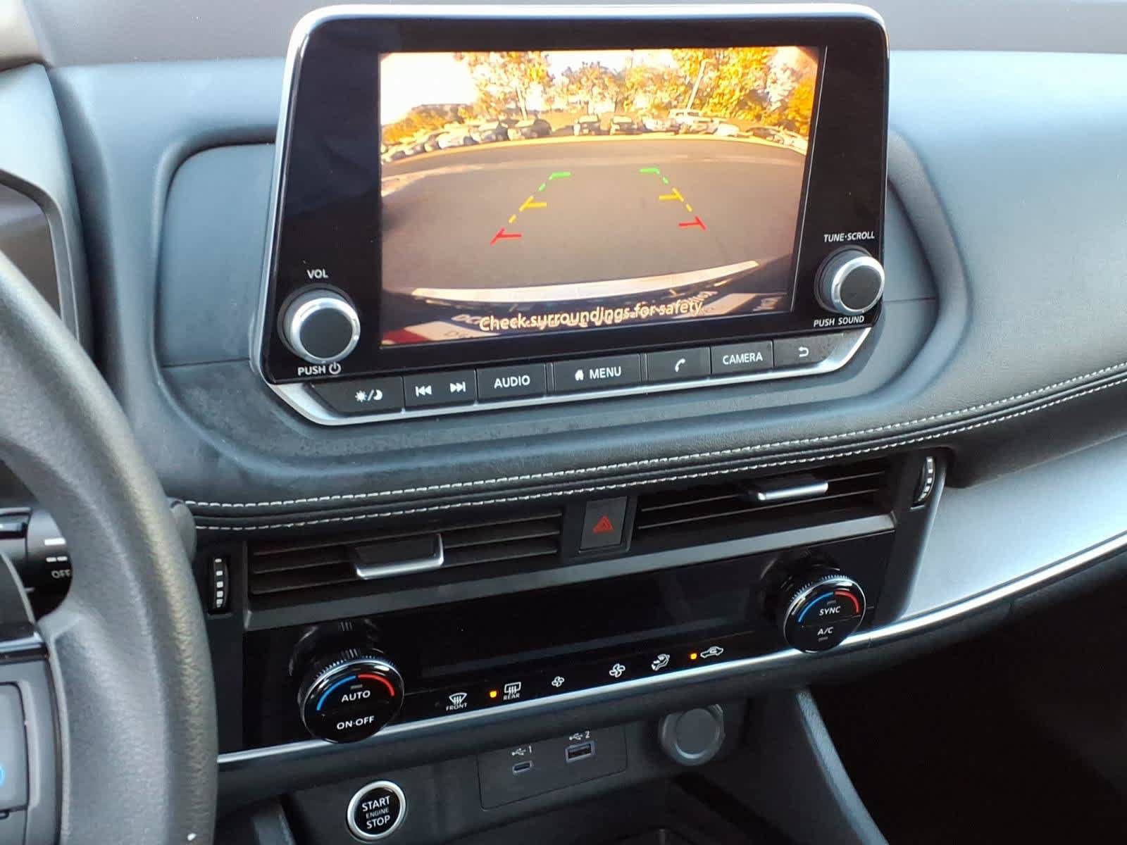 Used 2023 Nissan Rogue SV FWD image 21