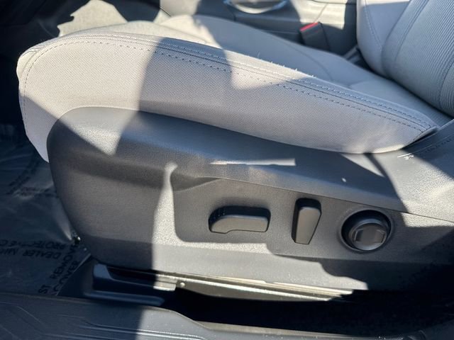 Used 2025 Subaru Legacy Premium image 41