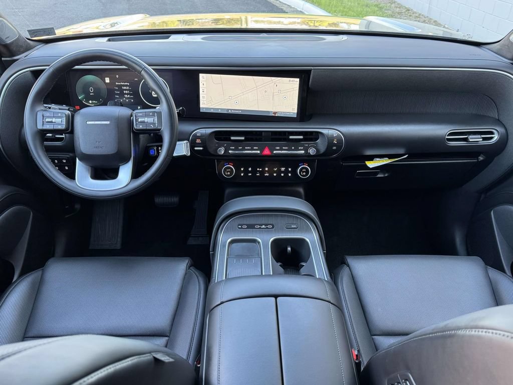 Used 2026 Hyundai Palisade Calligraphy AWD/4WD image 2