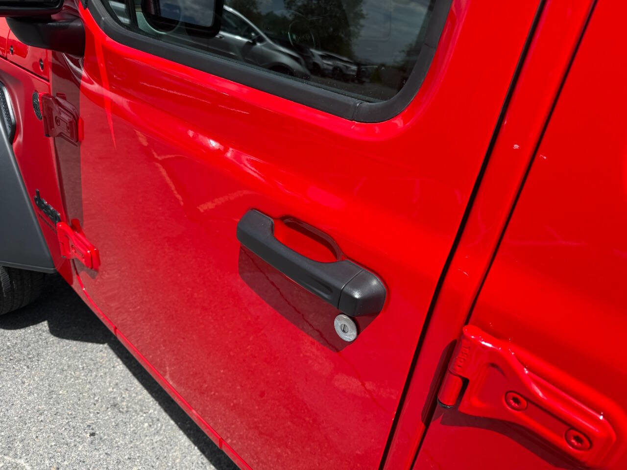 Used 2025 Jeep Wrangler Unlimited Sport AWD/4WD image 20