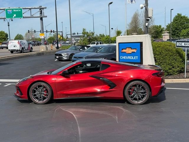 Used 2025 Chevrolet Corvette Stingray Preferred Cpe RWD video 2