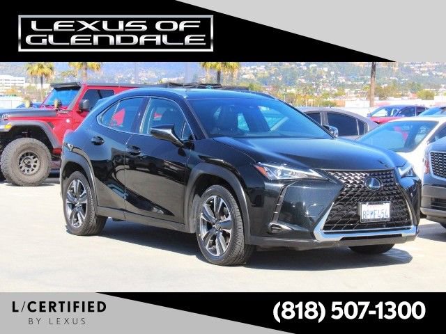 Certified 2020 Lexus UX 200 w/ Accessory Package 2