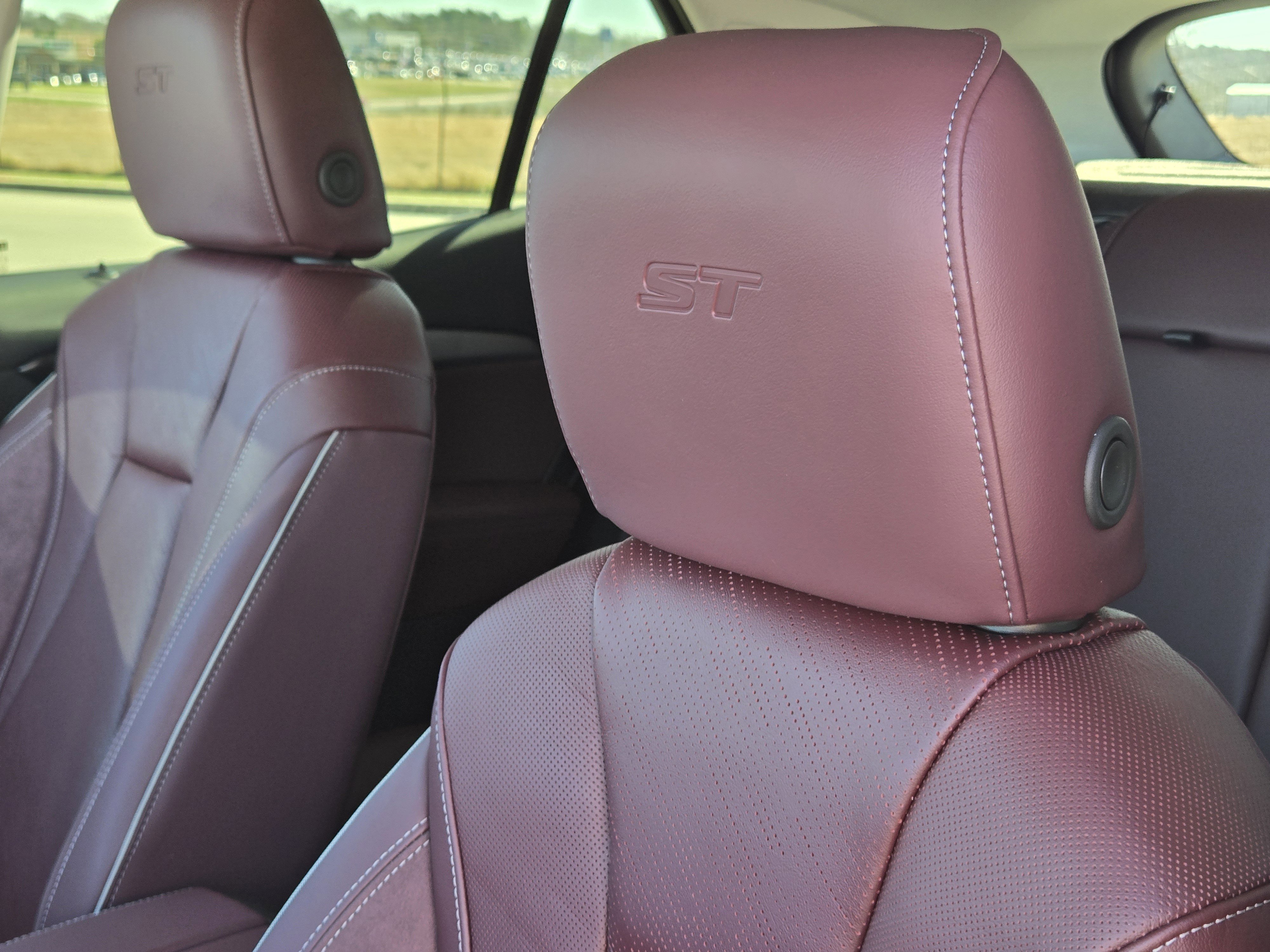 New 2026 Buick Envision Sport Touring AWD/4WD image 15
