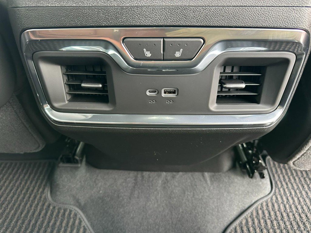 New 2026 GMC Sierra 1500 Denali Ultimate image 6