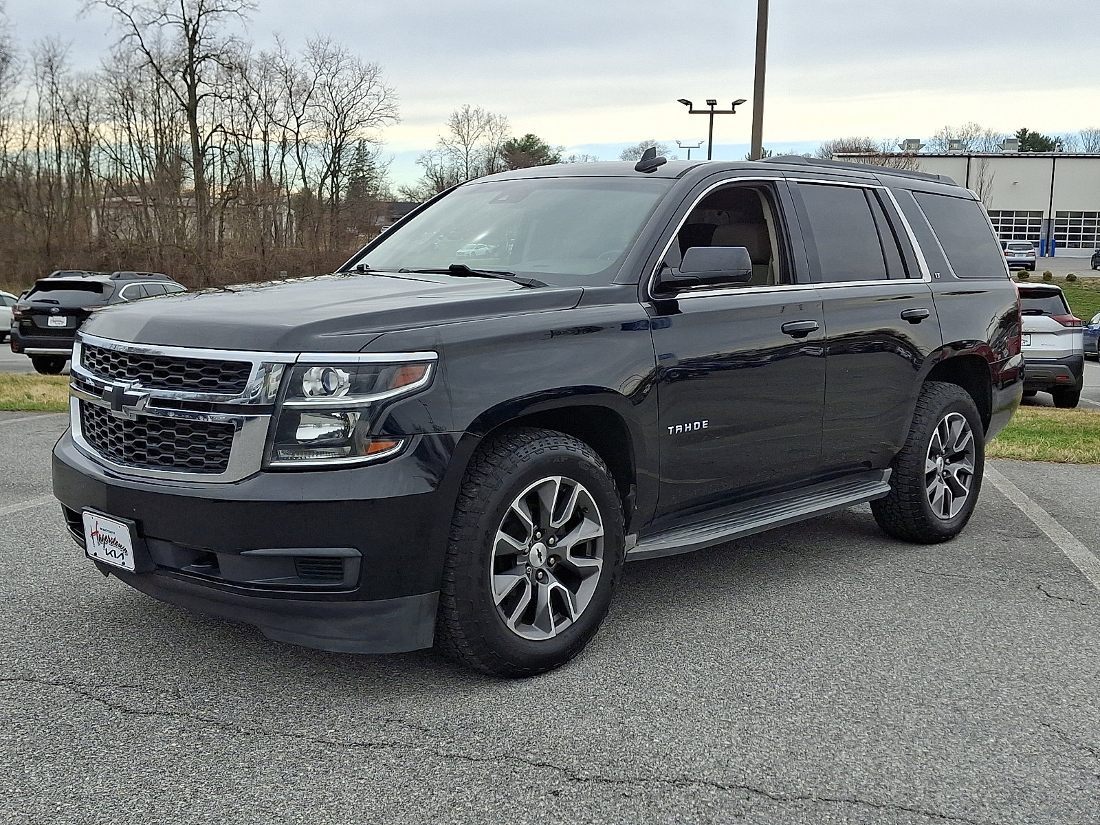 Used 2016 Chevrolet Tahoe LT image 3