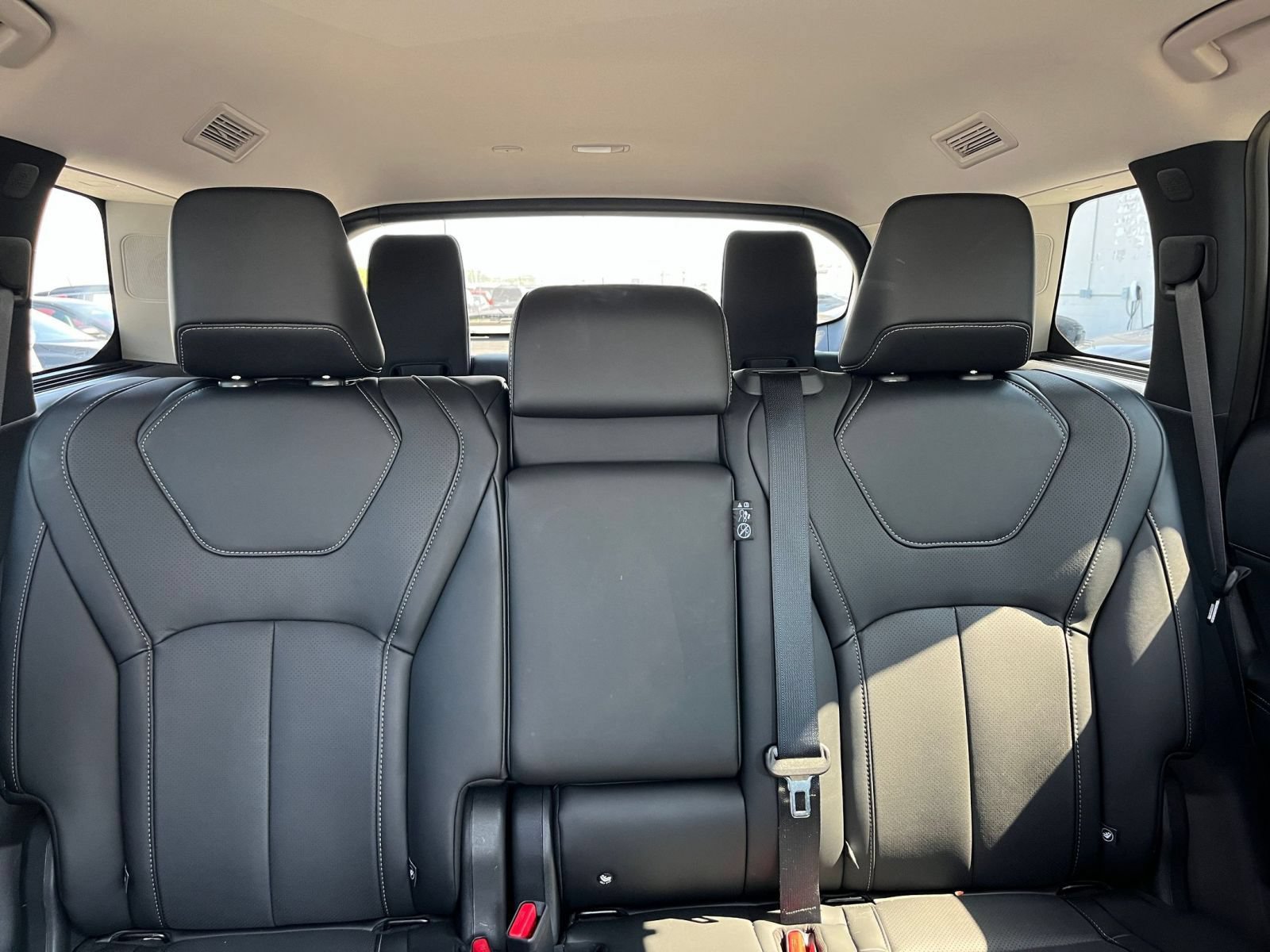 Used 2026 INFINITI QX60 Luxe AWD/4WD image 41