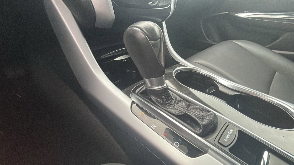 Used 2020 Acura TLX image 27