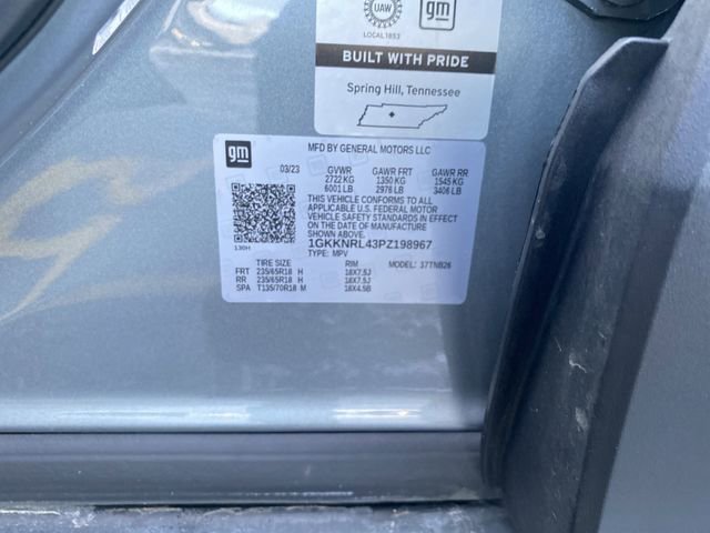 Used 2023 GMC Acadia SLE image 25