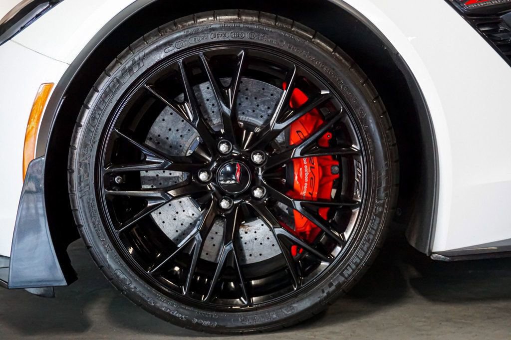 Used 2015 Chevrolet Corvette Z06 w/ Z07 Performance Package image 46