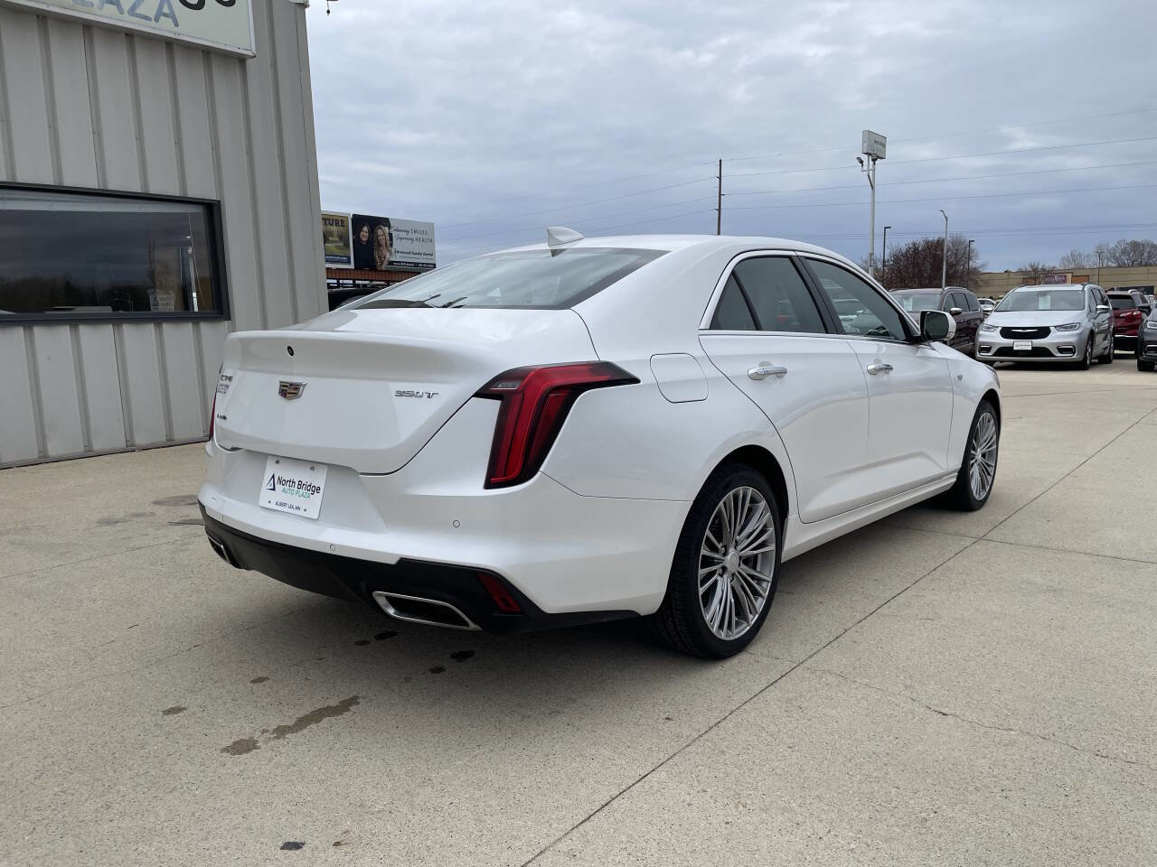 Used 2021 Cadillac CT4 Premium Luxury image 4