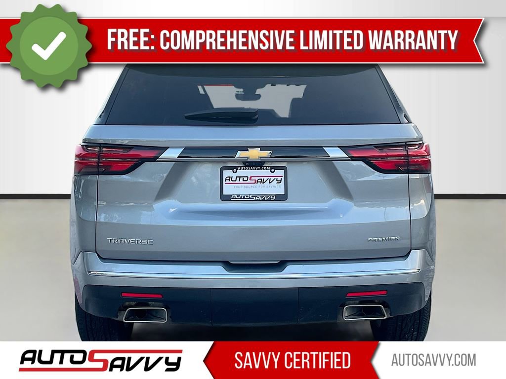 Used 2023 Chevrolet Traverse Premier FWD image 6
