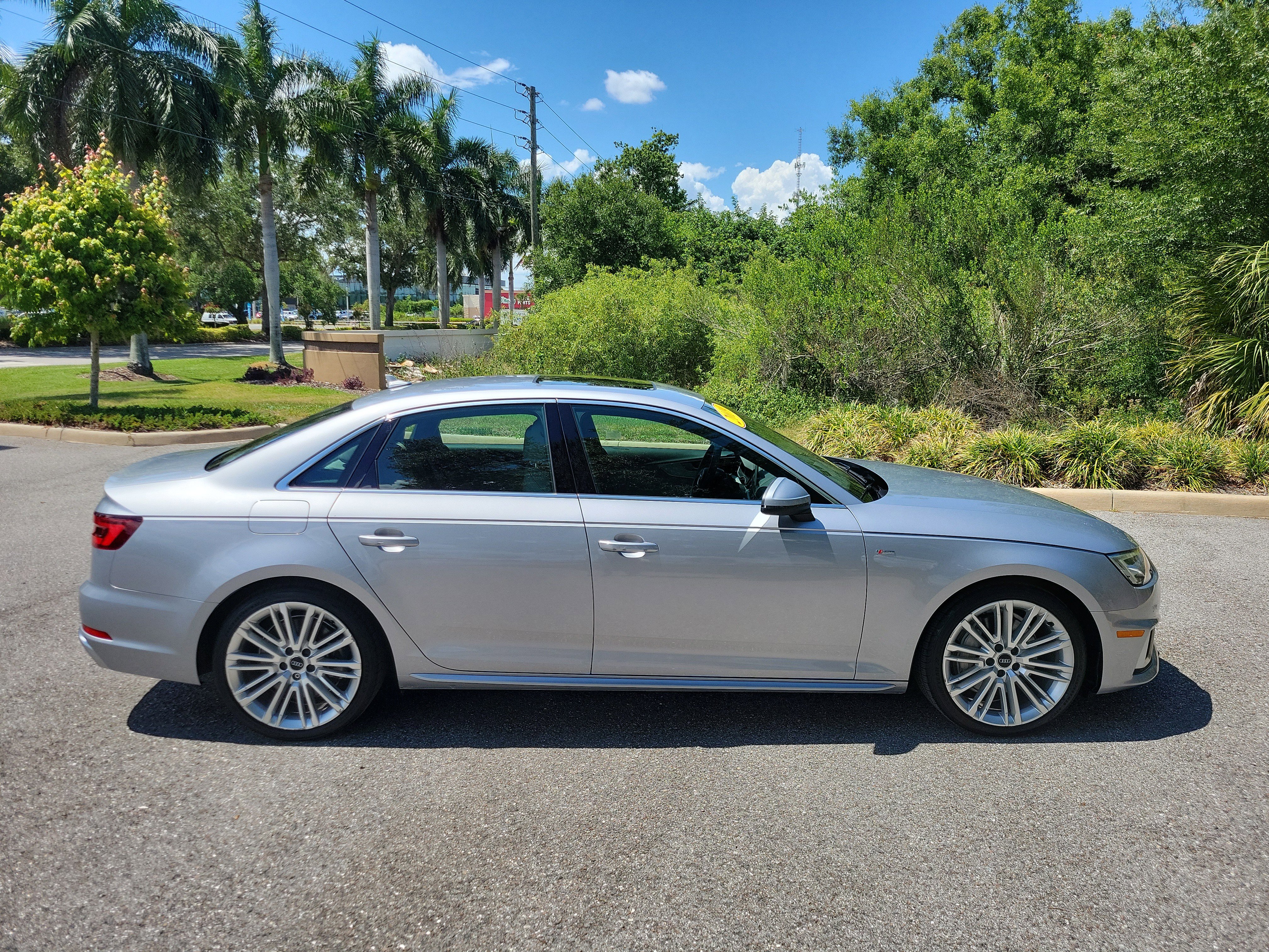 Used 2019 Audi A4 2.0T Premium Plus AWD/4WD image 3