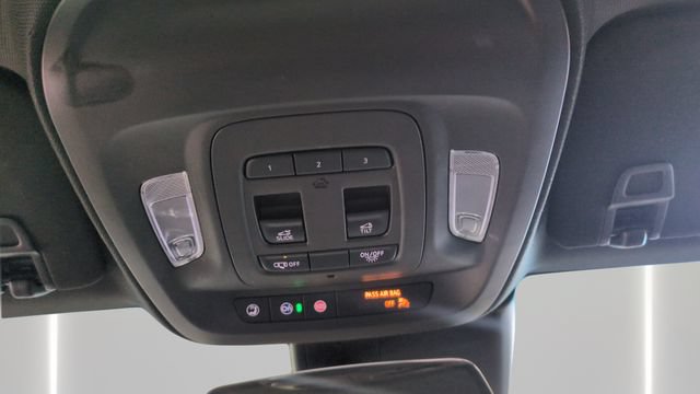 Used 2023 Cadillac CT4 Premium Luxury AWD/4WD image 29