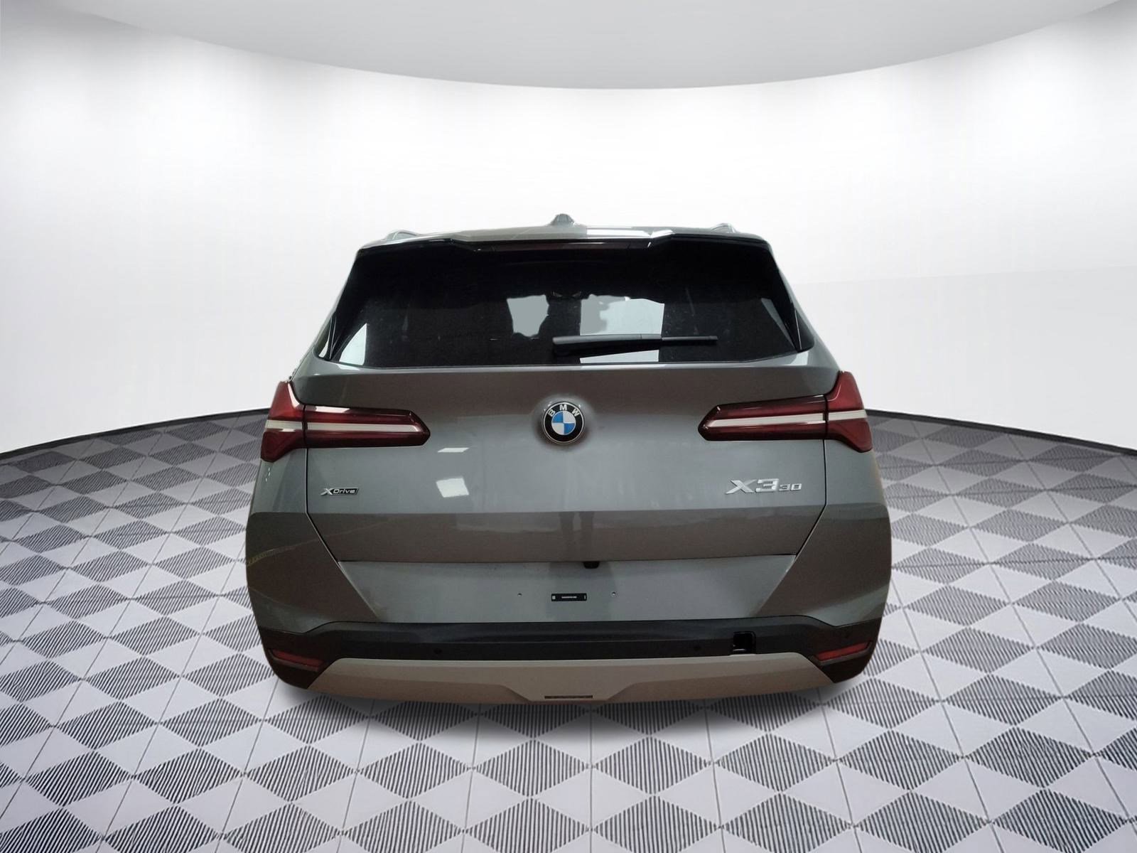 New 2026 BMW X3 xDrive30 w/ Premium Package image 9