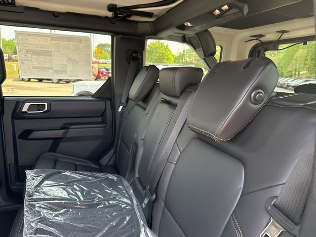 New 2026 Ford Bronco Badlands image 22