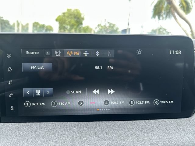 Used 2025 Nissan Kicks SV FWD image 25