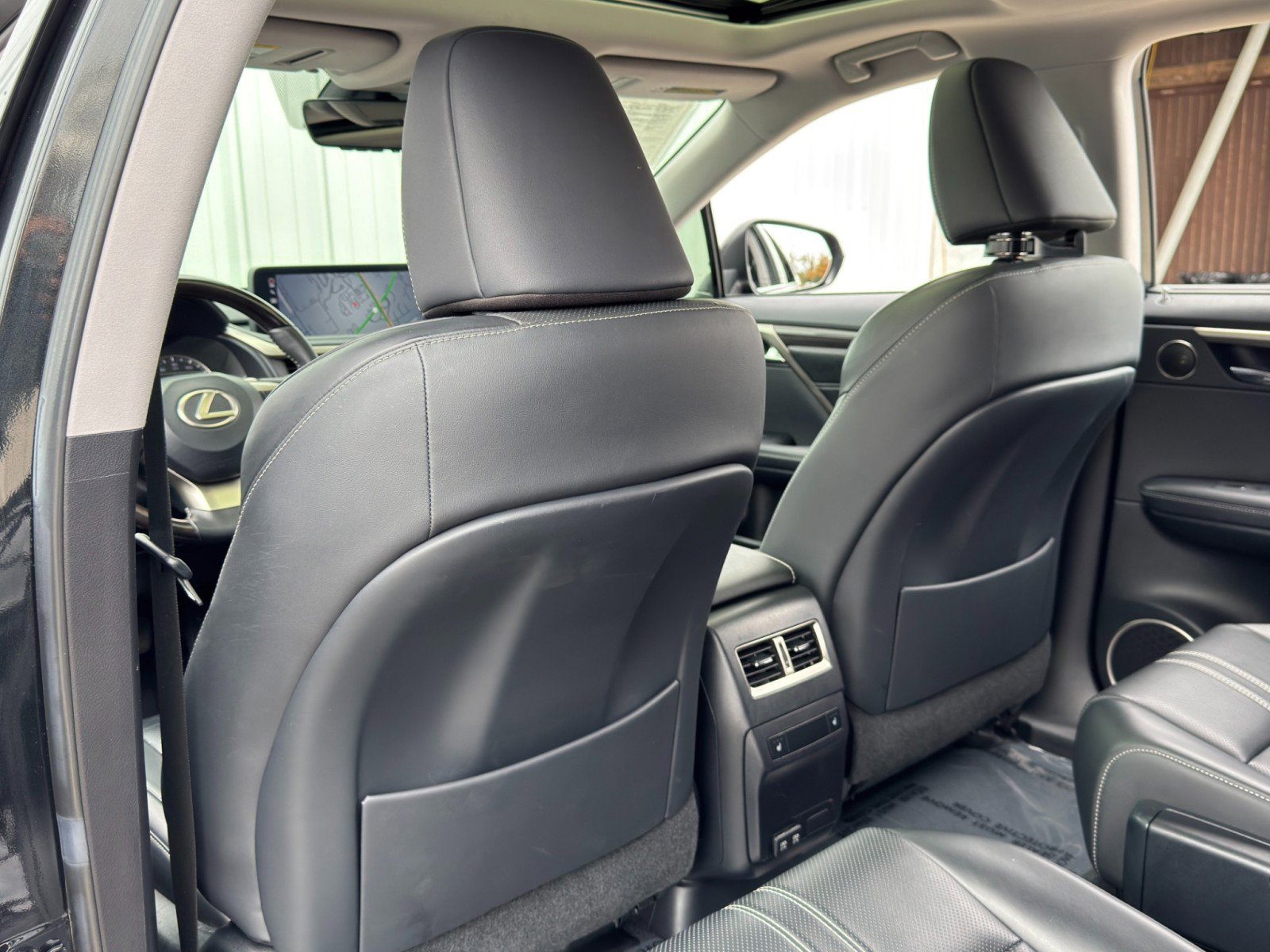 Used 2021 Lexus RX 350L Luxury w/ Accessory Package image 37