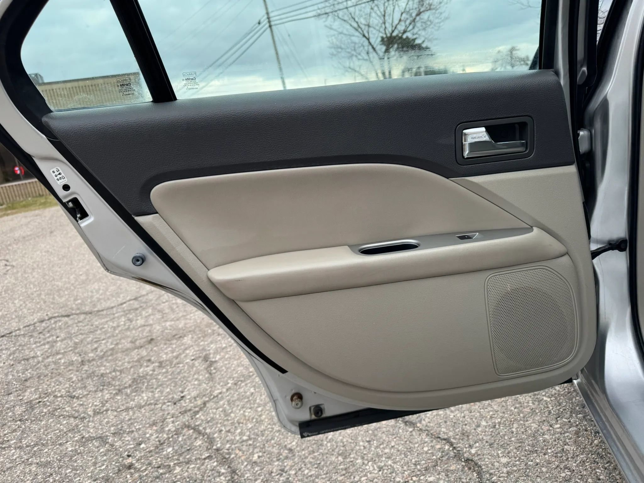 Used 2011 Ford Fusion Hybrid w/ 502A Rapid Spec Order Code image 37