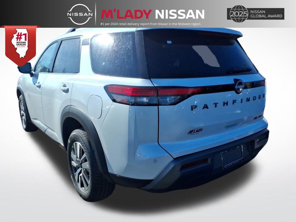 New 2026 Nissan Pathfinder SL image 5