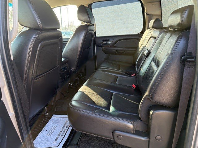 Used 2009 Chevrolet Silverado 1500 LTZ w/ Safety Package AWD/4WD image 12