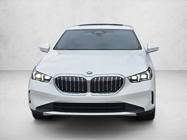 Used 2025 BMW 530i w/ Premium Package RWD image 2