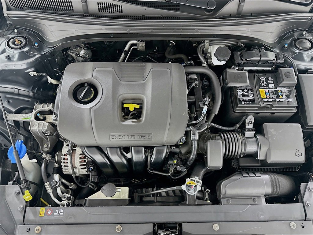 Used 2023 Kia Forte LXS image 31