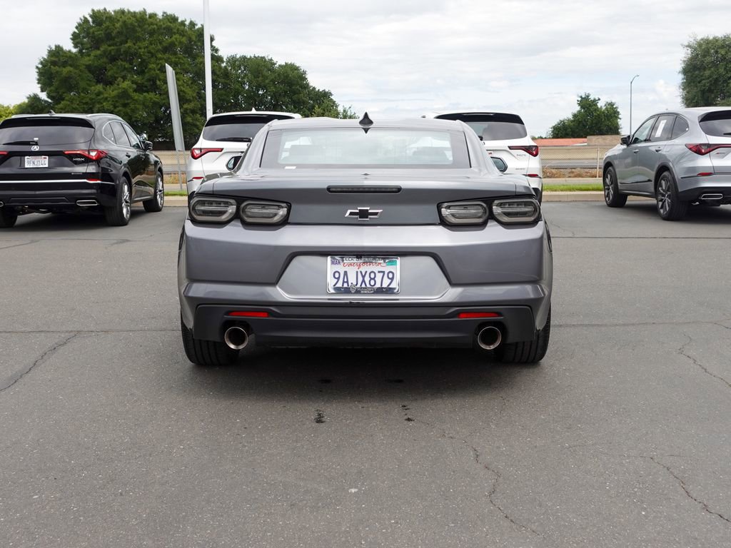Used 2021 Chevrolet Camaro LT w/ Technology Package RWD image 7
