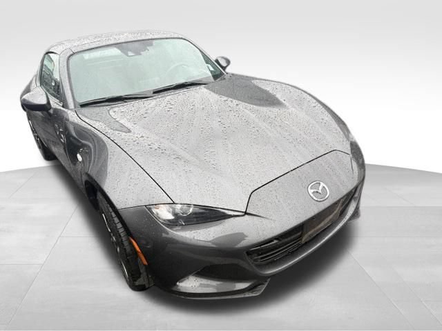 Used 2018 MAZDA MX-5 Miata RF Grand Touring RWD image 7