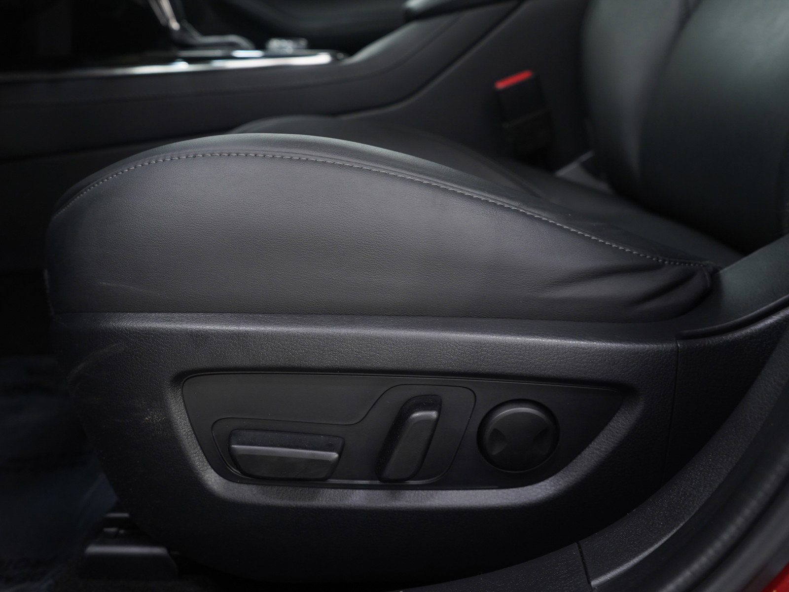 Used 2022 MAZDA CX-30 AWD 2.5 S w/ Preferred Package image 25