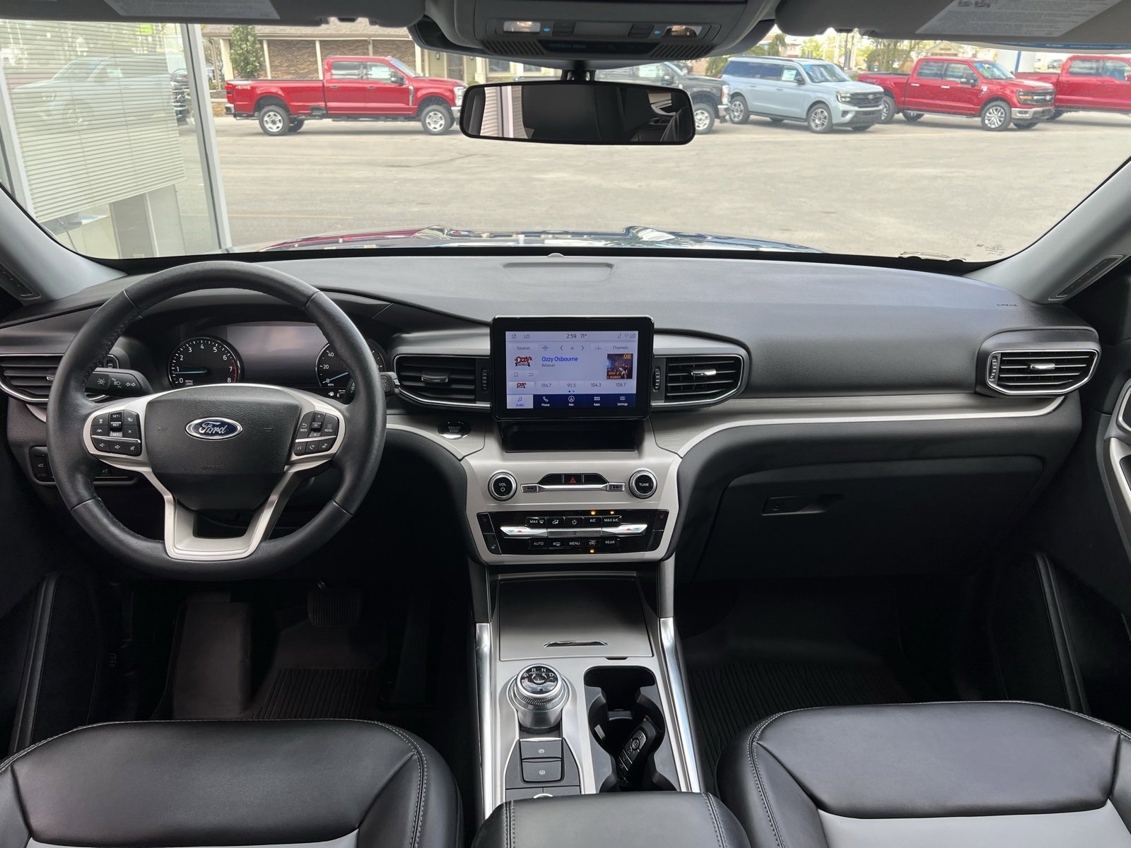 Used 2023 Ford Explorer XLT w/ Equipment Group 202A image 17