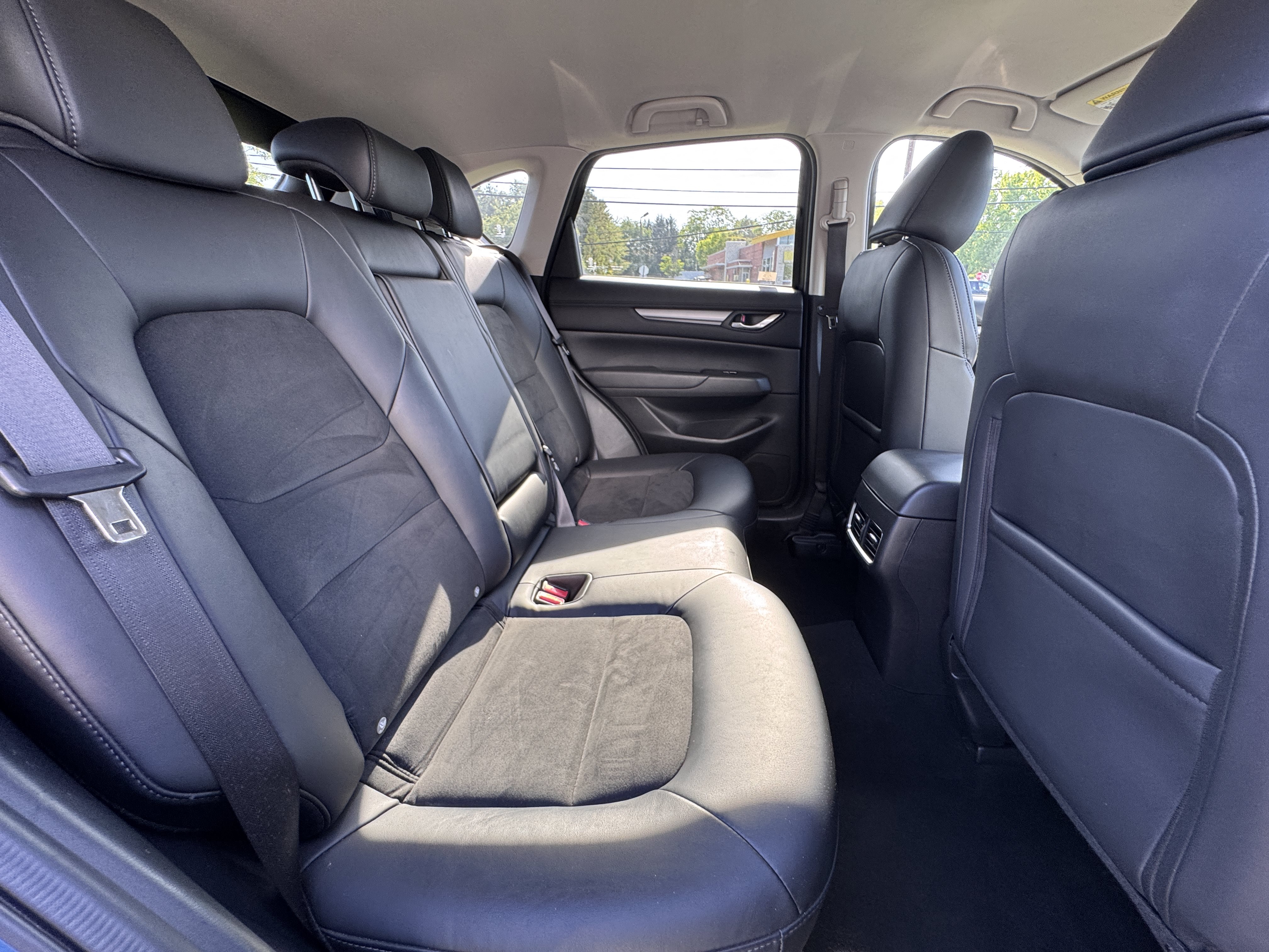 Certified 2023 MAZDA CX-5 AWD 2.5 S w/ Select Package image 17