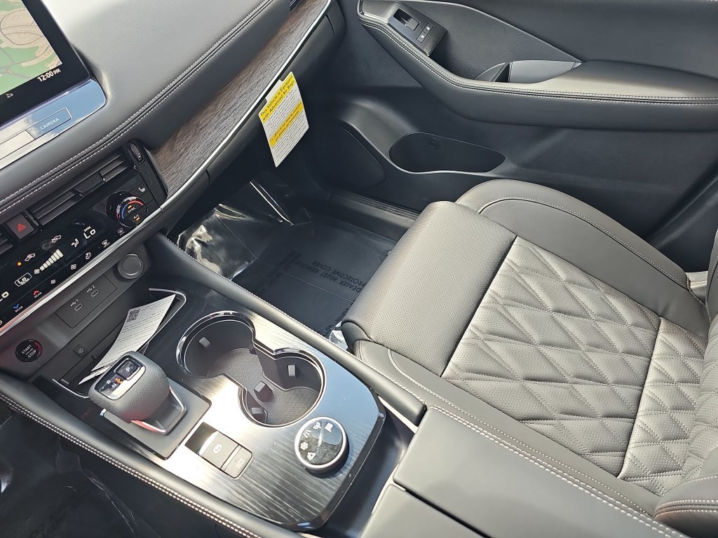 New 2026 Nissan Rogue Platinum w/ Platinum Premium Package AWD/4WD image 25