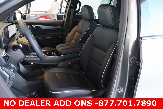 New 2026 Buick Enclave Sport Touring w/ Power Package image 12