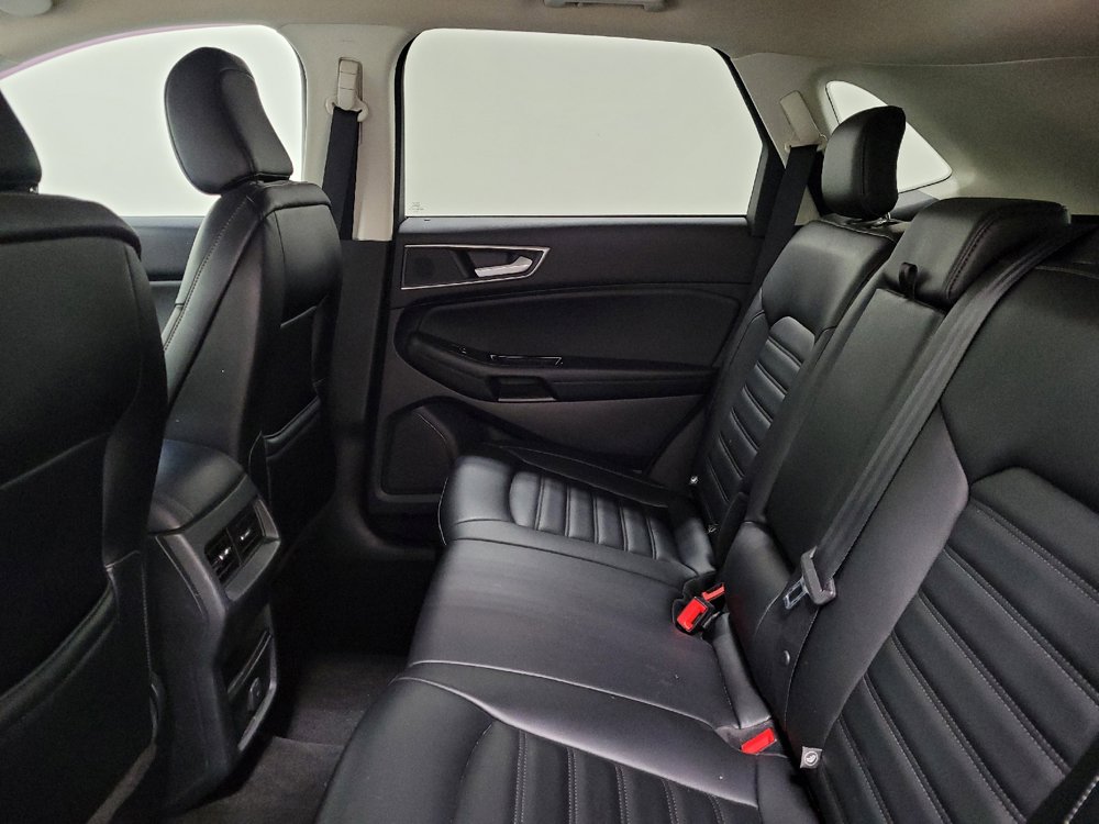 Used 2020 Ford Edge SEL AWD/4WD image 18