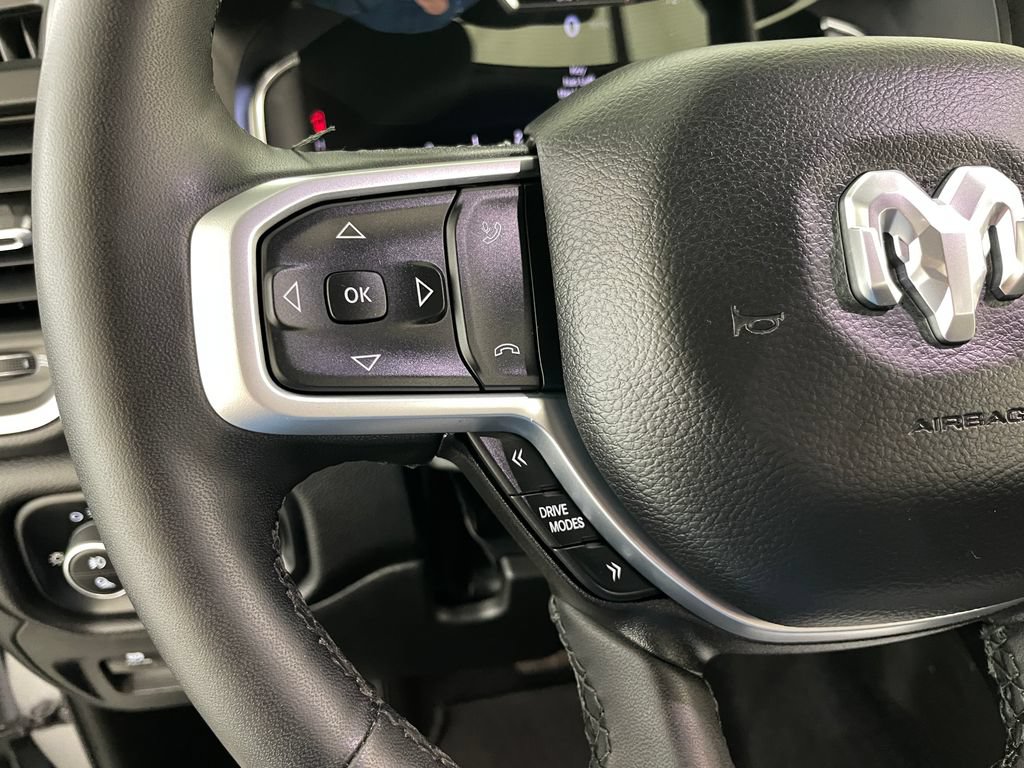 Used 2025 RAM 1500 Big Horn AWD/4WD image 28
