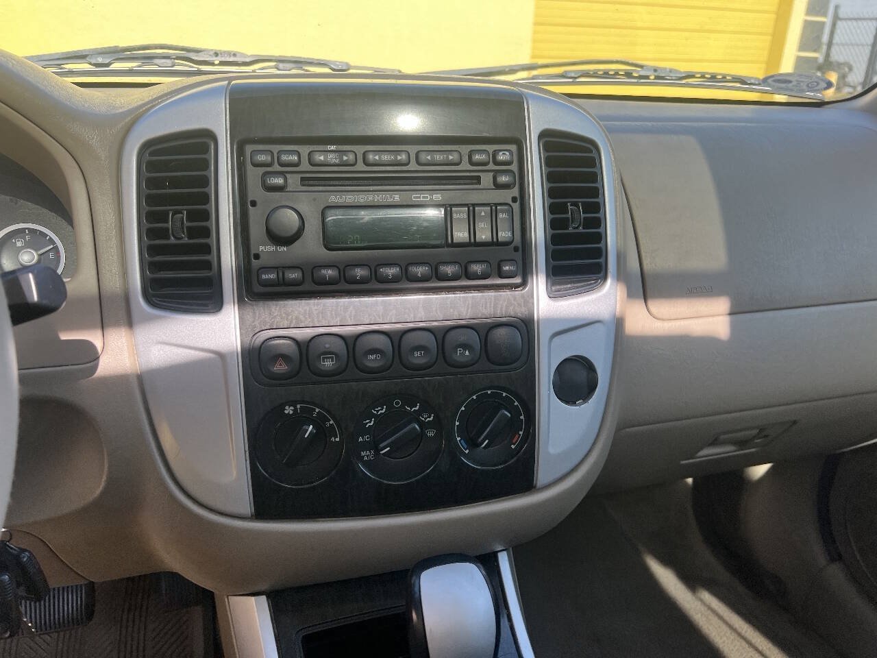 Used 2006 Mercury Mariner Luxury AWD/4WD image 19
