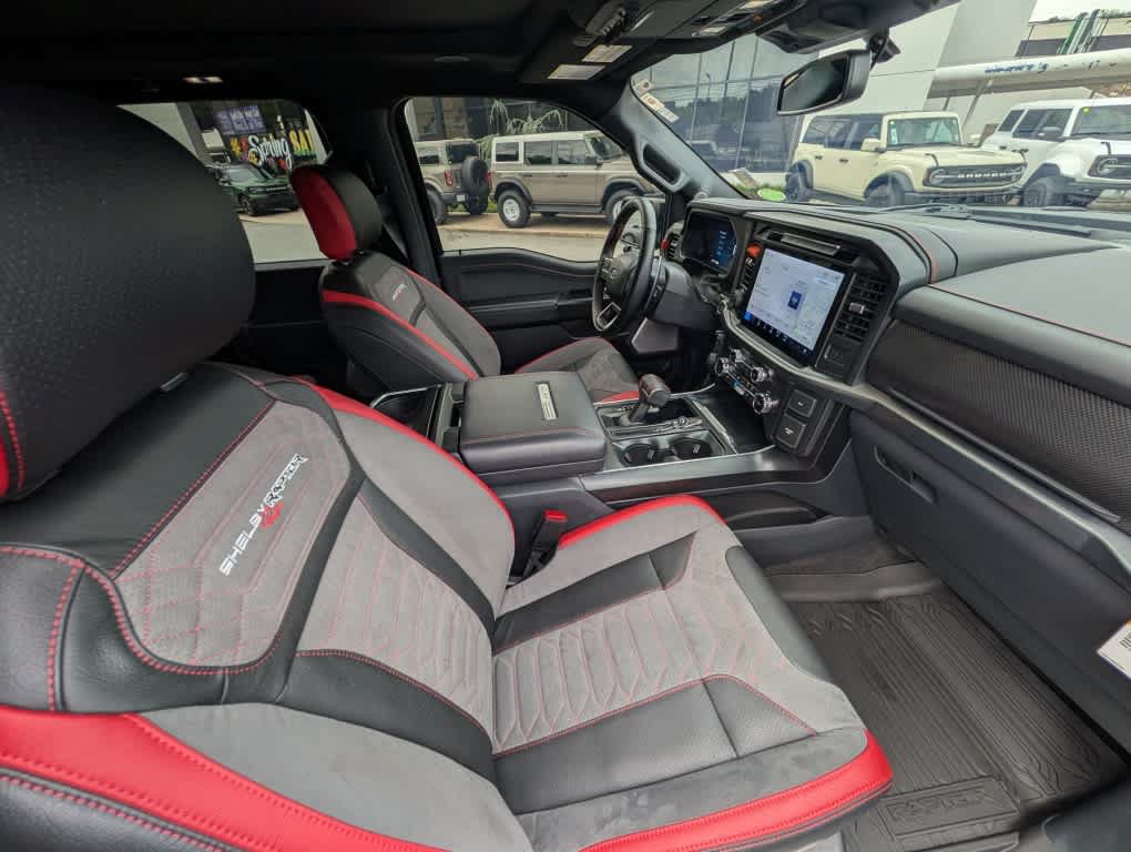 Used 2025 Ford F150 Raptor AWD/4WD image 6