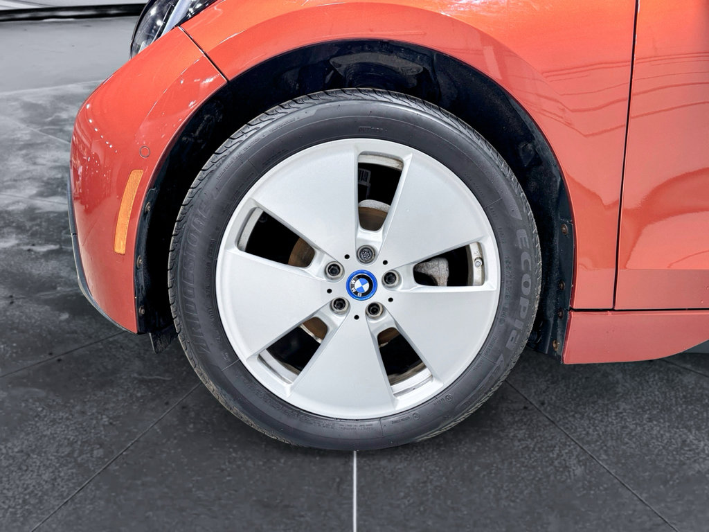 Used 2015 BMW i3 w/ Range Extender image 31