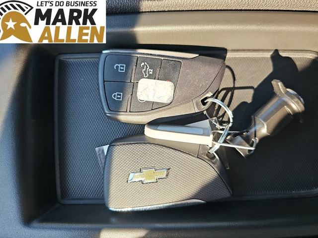 Used 2023 Chevrolet Silverado 1500 LT image 34
