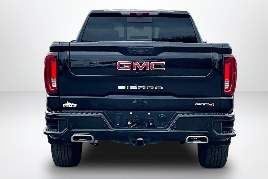 Used 2024 GMC Sierra 1500 AT4 w/ Technology Package AWD/4WD image 7