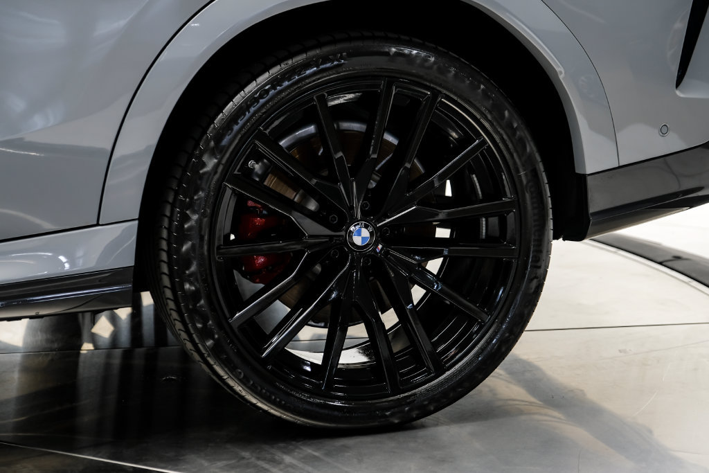 Used 2024 BMW X6 M60i w/ Climate Comfort Package AWD/4WD image 71