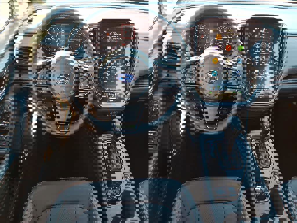 Certified 2025 Subaru Crosstrek 2.5i Limited w/ Popular Package #3A image 32