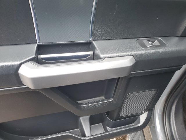 Used 2018 Ford F150 XLT w/ Equipment Group 302A Luxury AWD/4WD image 17
