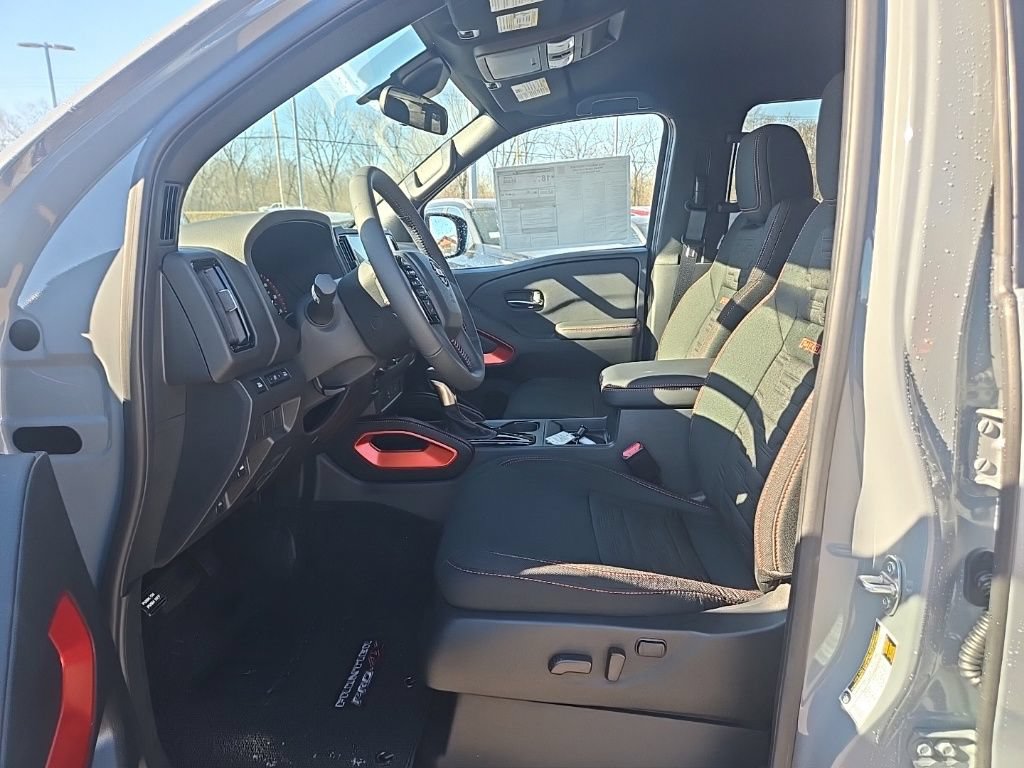 New 2025 Nissan Frontier PRO-4X AWD/4WD image 12